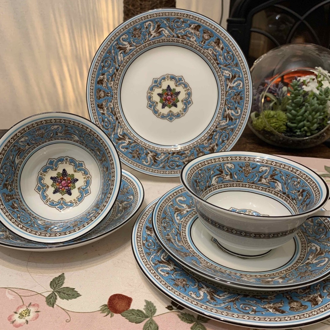 WEDGWOOD   ウェッジウッド フロレンティーン ターコイズ ティーカップ