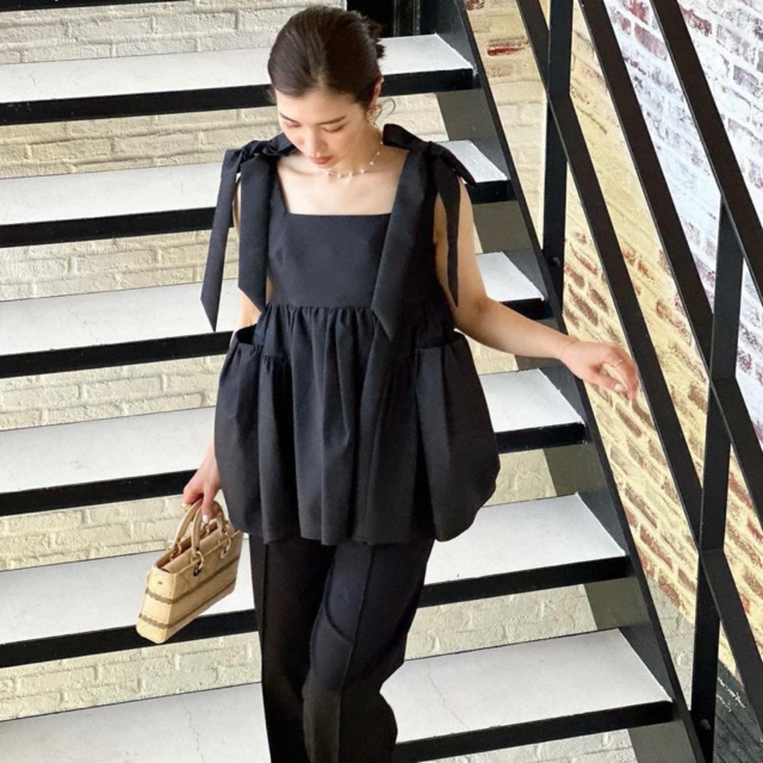 seventen by mihokawahito 新品!ストラップリボントップスの通販 by