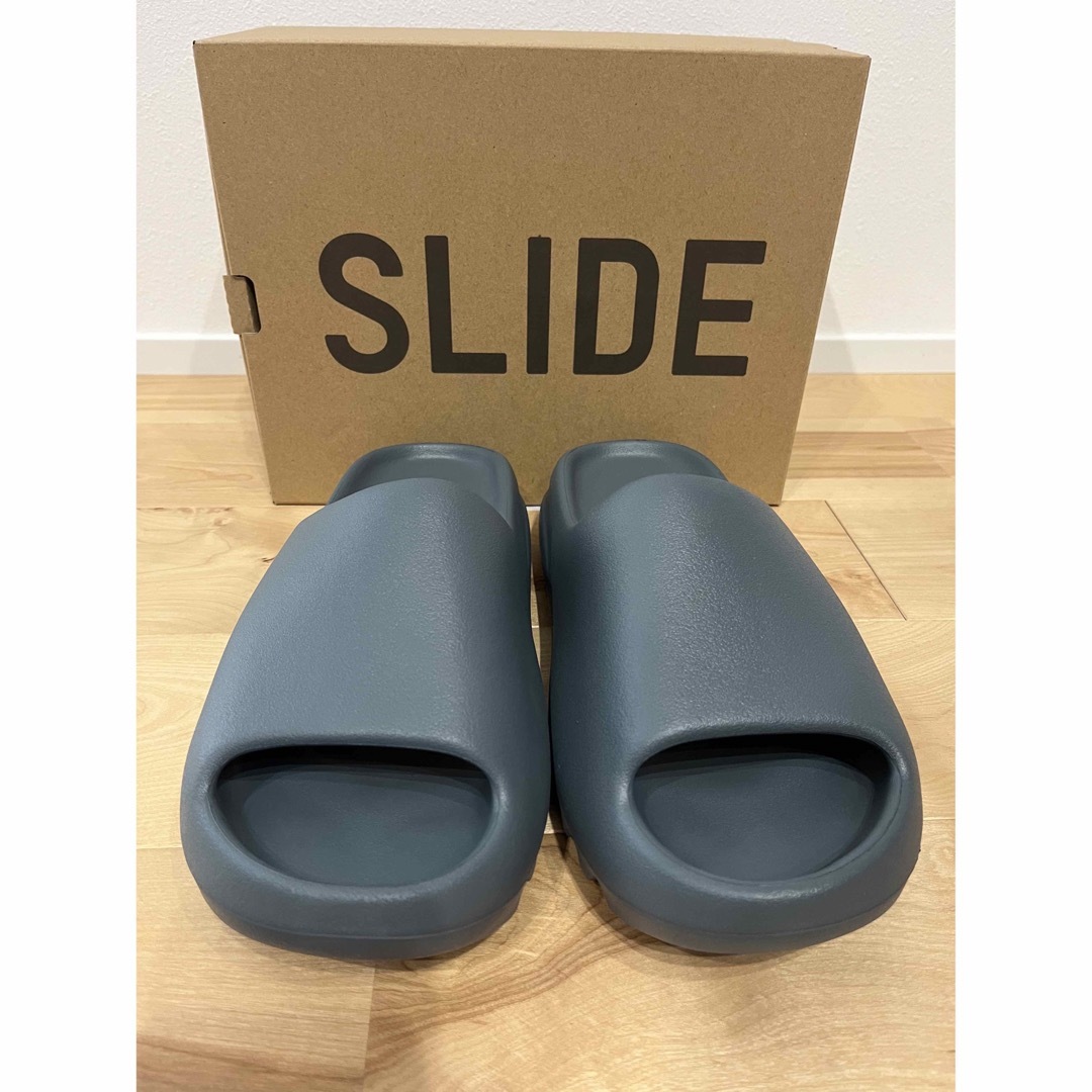 ADIDAS YEEZY SLIDE  SOOT アディダス イージー スライド