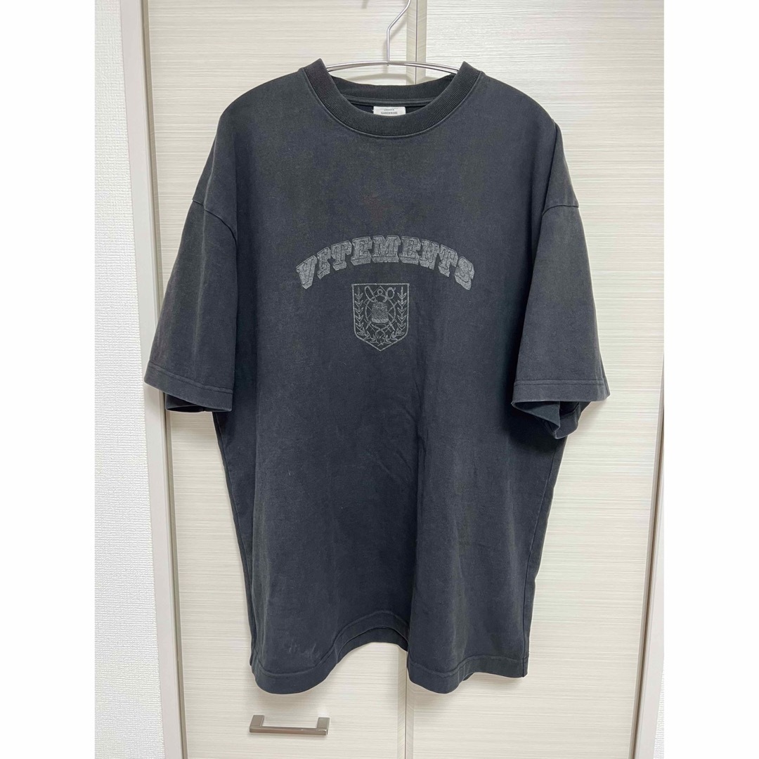 VETEMENTS  激レア  20aw  フロントロゴ  Tシャツ