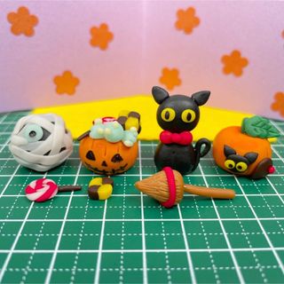 ハンドメイド　ハロウィン飾り　黒猫のお家　置物