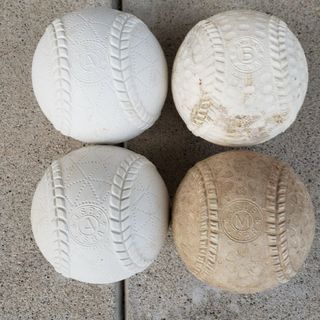 値下中.軟式ボール⚾A号2個、B号1個、M号1個 計4個 1,555円送料込み(ボール)