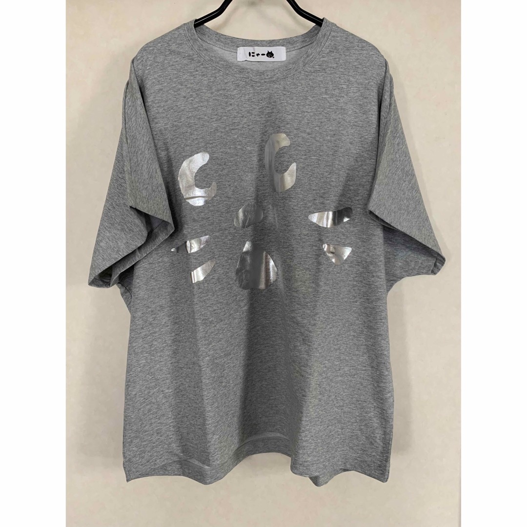 Ne-net(ネネット)のにゃー　tシャツ  未使用品 レディースのトップス(Tシャツ(半袖/袖なし))の商品写真