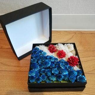 【ハンドメイド】黒フラワーボックス(ドライフラワー)