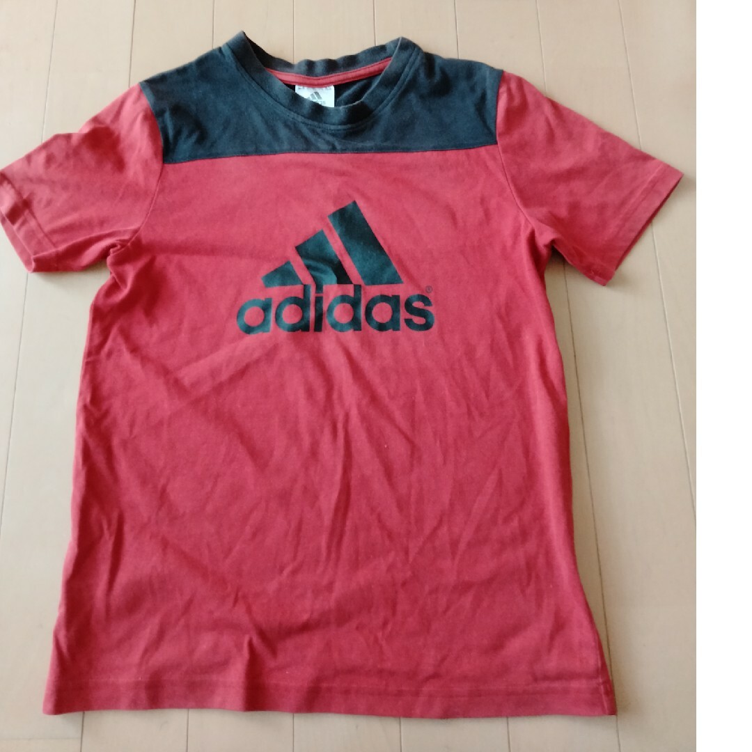 adidas(アディダス)のティーシャツ　140    アディダス キッズ/ベビー/マタニティのキッズ服男の子用(90cm~)(Tシャツ/カットソー)の商品写真