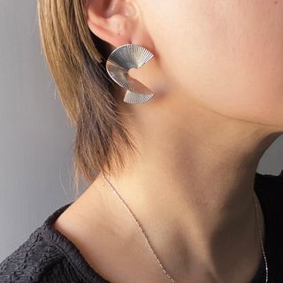 アメリヴィンテージ(Ameri VINTAGE)の★ラスト★【変形ピアス③シルバー】インポートピアス zara todayful (ピアス)