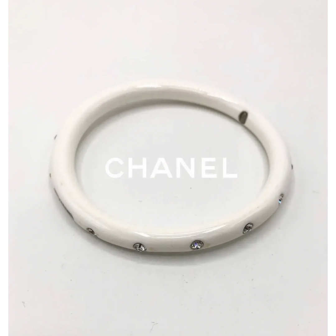 CHANEL シャネル　バングル ロゴ ラインストーン プラスチック