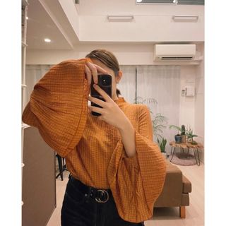 Selenahelios Flare Sleeve BL ベルスリーブ - Tシャツ/カットソー(七