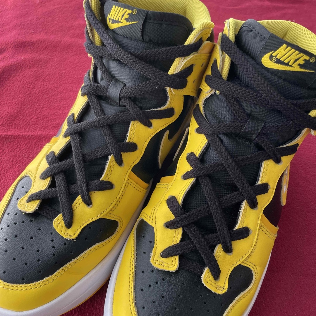 NIKE(ナイキ)のNIKE DUNK HIGH UP 26cm WMNS レディースの靴/シューズ(スニーカー)の商品写真