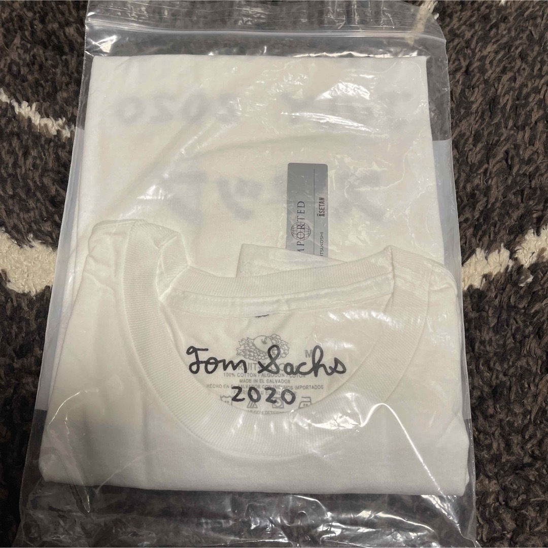 【新品未使用】トムサックス Tom Sachs 半袖 Tシャツ Mサイズ 【未使用】トムサックス Tom Sachs プリント 長袖Tシャツ イエロー系【サイズM】【メンズ】