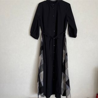 ブルーレーベルクレストブリッジ(BLUE LABEL CRESTBRIDGE)の専用　ブルーレーベルクレストブリッジ　ブラックワンピース(ロングワンピース/マキシワンピース)