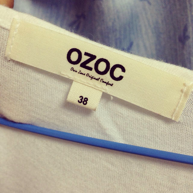 OZOC(オゾック)のオゾック白カットソー レディースのトップス(カットソー(長袖/七分))の商品写真