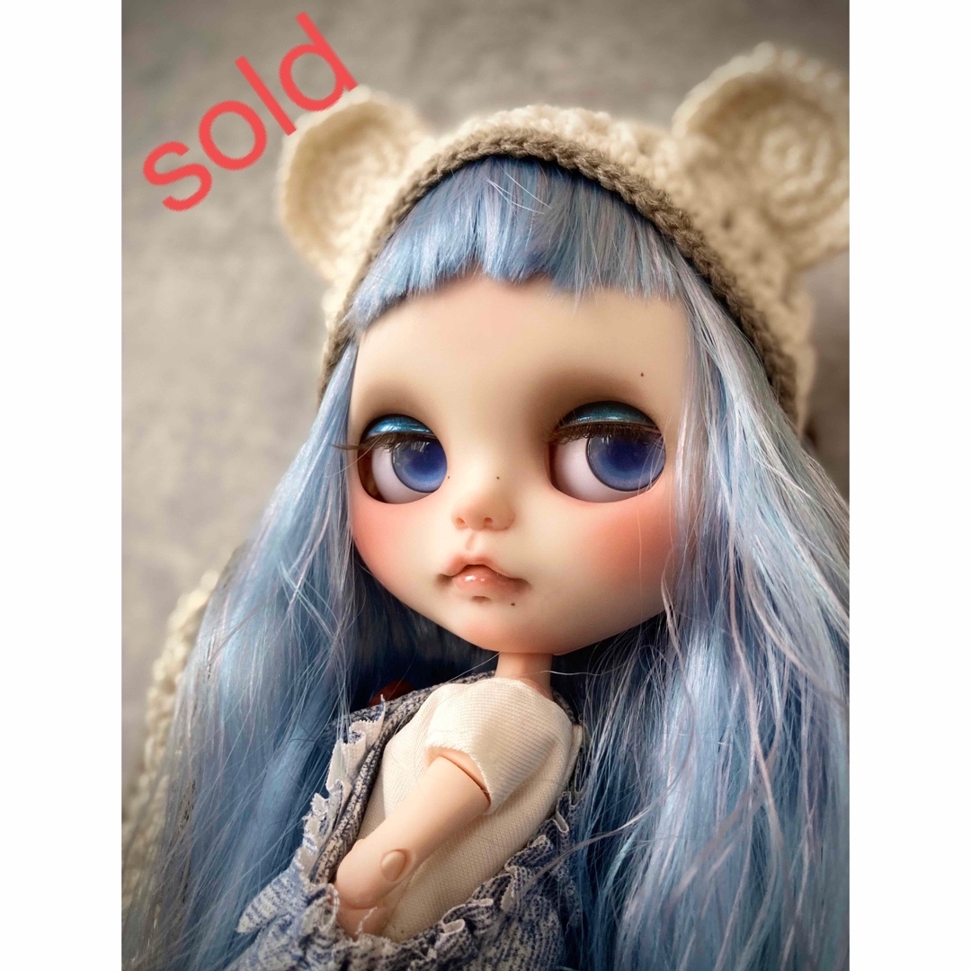 【necoma doll】ブルーヘアの白肌ちゃん◆アウトフィットフルセット！