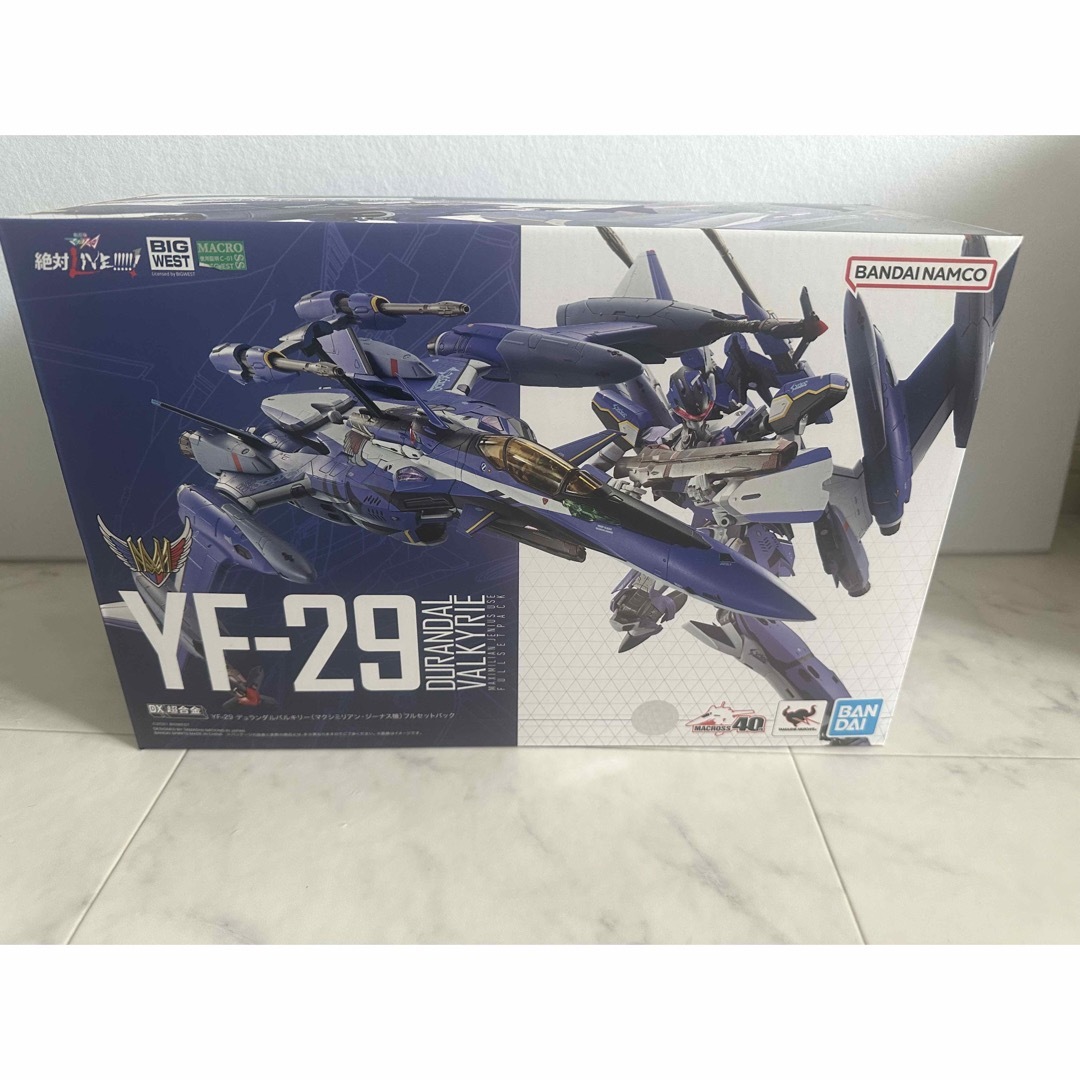 DX超合金 YF-29デュランダルバルキリー（マクシミリアン・ジーナス機)