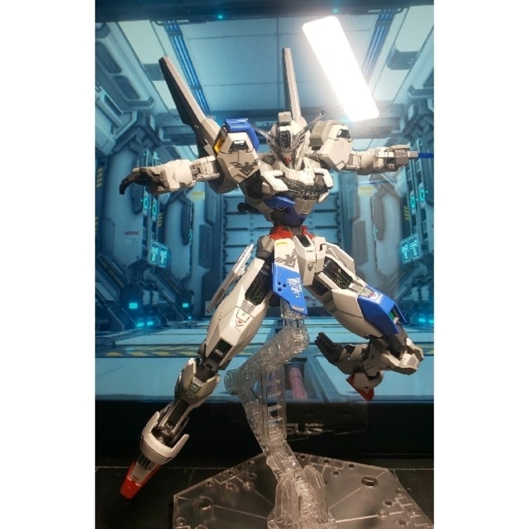 BANDAI(バンダイ)のHG 水星の魔女ガンダム キャリバーンVer.改 完成品 エンタメ/ホビーのおもちゃ/ぬいぐるみ(模型/プラモデル)の商品写真