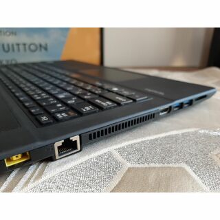 NEC VKV27F i7 7500U 256G SSD 8G ノートパソコン-