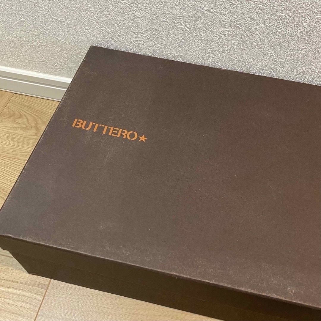 BUTTERO(ブッテロ)のBUTTERO ブッテロ サイドジップ スエード ブーツ ４１ メンズの靴/シューズ(ブーツ)の商品写真