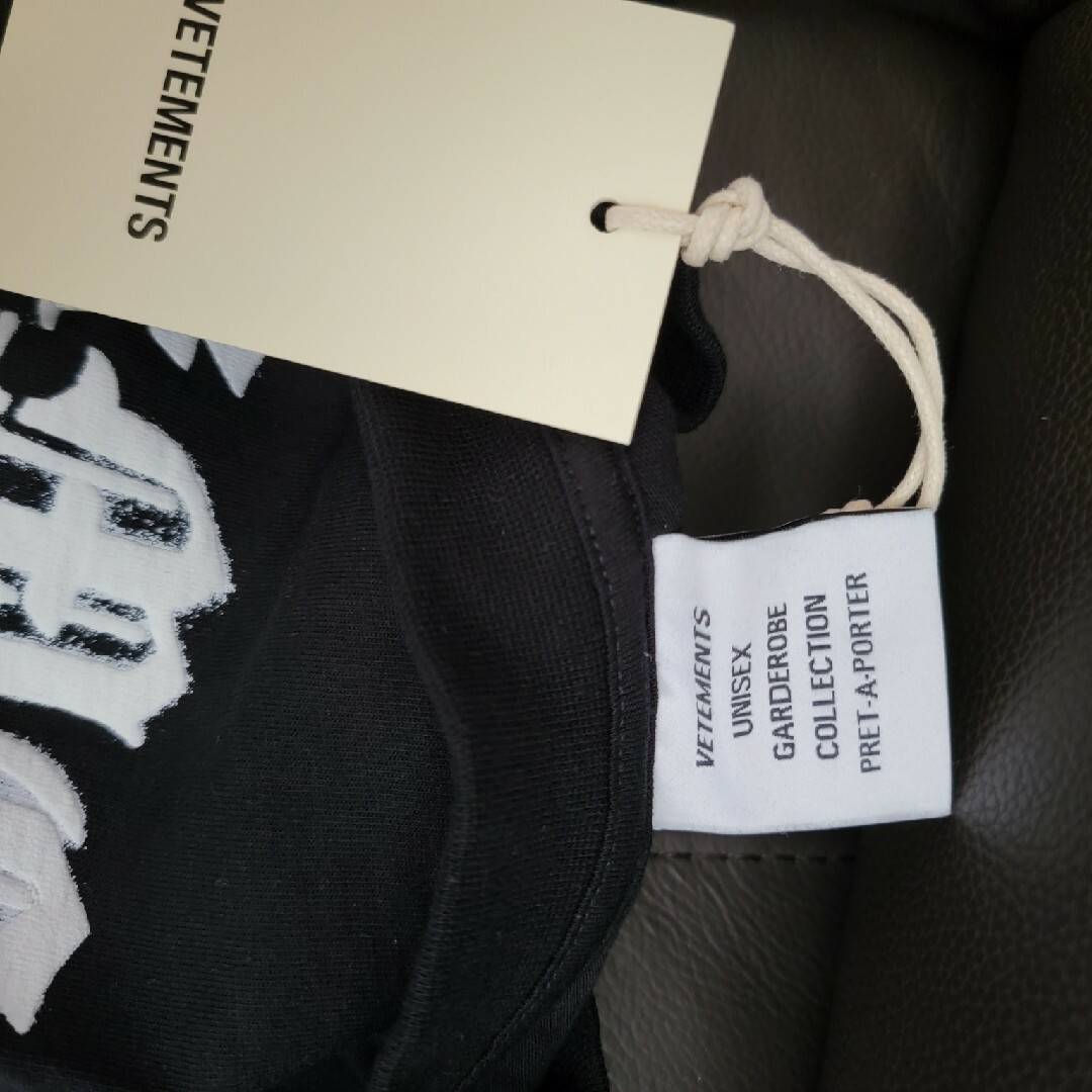 VETEMENTS Tシャツ メンズ タグ付き 試着のみの一度 4