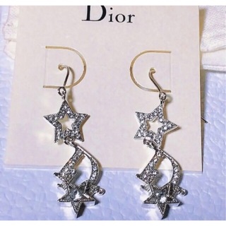 クリスチャンディオール(Christian Dior)のDior  揺れるピアス シルバー 人気 ロゴ 星 キラキラ 可愛い ストーン(ピアス)