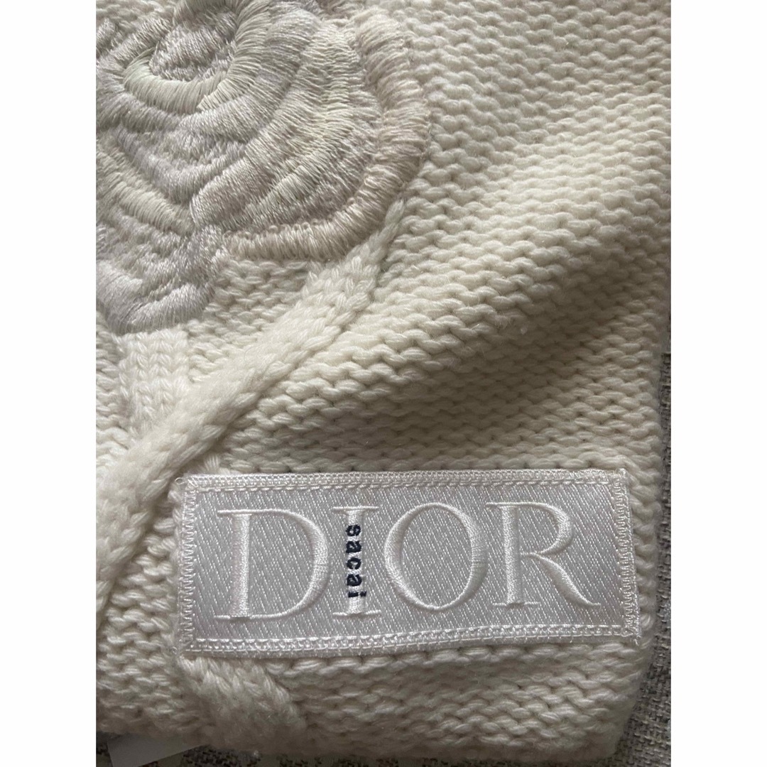 DIOR HOMME(ディオールオム)のDior sacai コラボ 刺繍ニット 新品未使用 メンズのトップス(ニット/セーター)の商品写真
