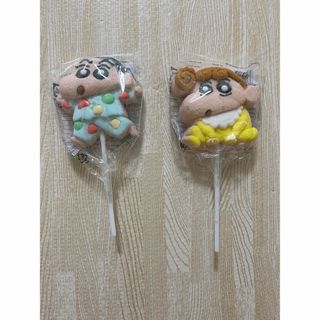 クレヨンしんちゃんマシュマロ ロリポップ 韓国お菓子 3本セット