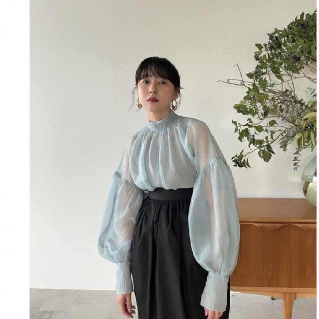 CLANE SHEER PUFF TOPS シアーブラウス