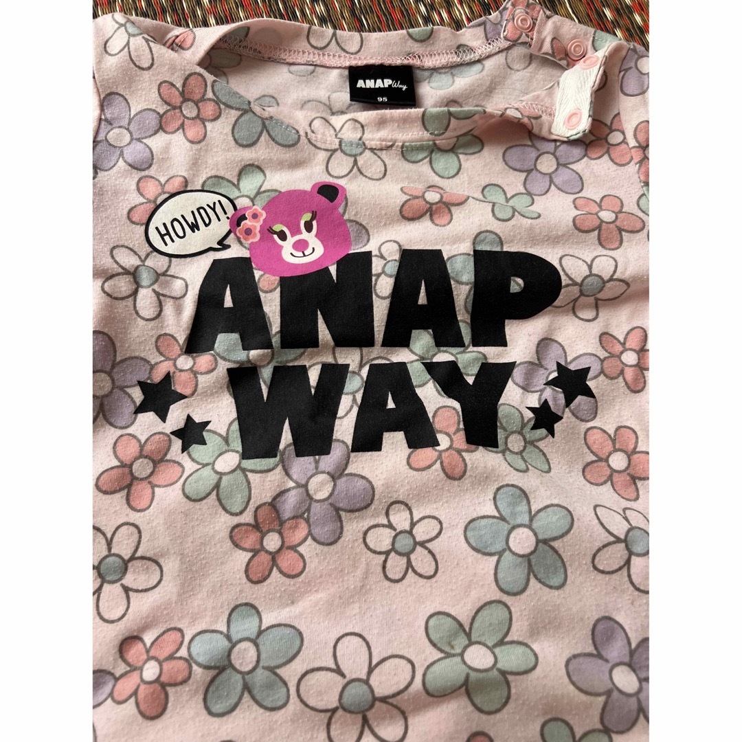 ANAP(アナップ)のANAPのピンク×くまちゃん花柄半袖パジャマ　95サイズ　上下 エンタメ/ホビーのエンタメ その他(その他)の商品写真