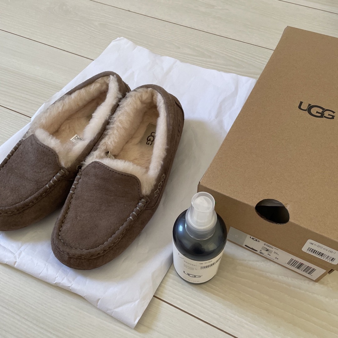 UGG アグ モカシン アンスレー 24cm-