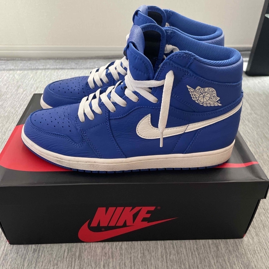 NIKE AIRJORDAN1 HYPER LOYA 1