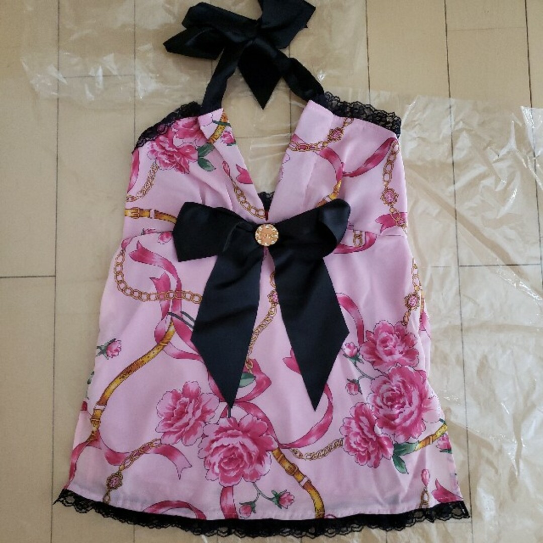 ローズチェーン柄セクシートップスの通販 by 即購入OK☆shop|ラクマ