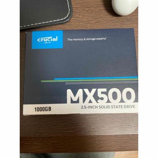 クルーシャル(crucial)の【新品未開封】 CT1000MX500SSD1JP(PCパーツ)