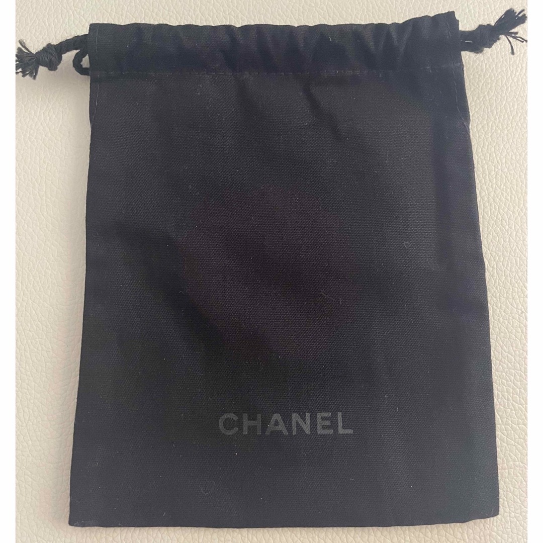 CHANEL(シャネル)のChanel/シャネル ノベルティ 巾着/ ポーチ レディースのファッション小物(ポーチ)の商品写真