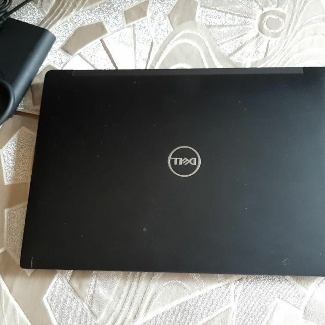 DELL(デル)のDELL 7390 8世代 i5 1920x1080 256G/SSD 8G スマホ/家電/カメラのPC/タブレット(ノートPC)の商品写真