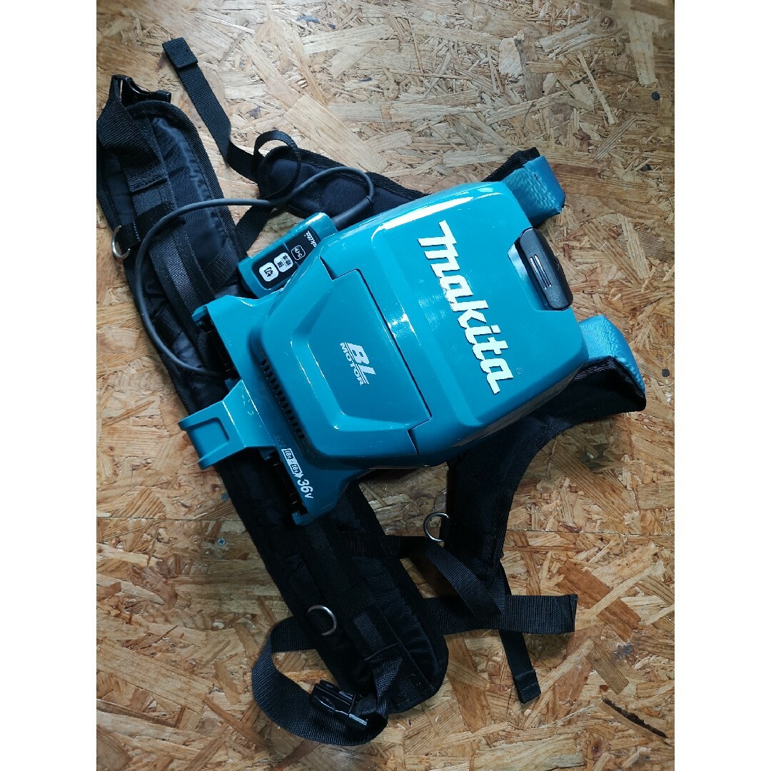 Makita　18v使用36Vハイパワー充電式背負いクリーナ