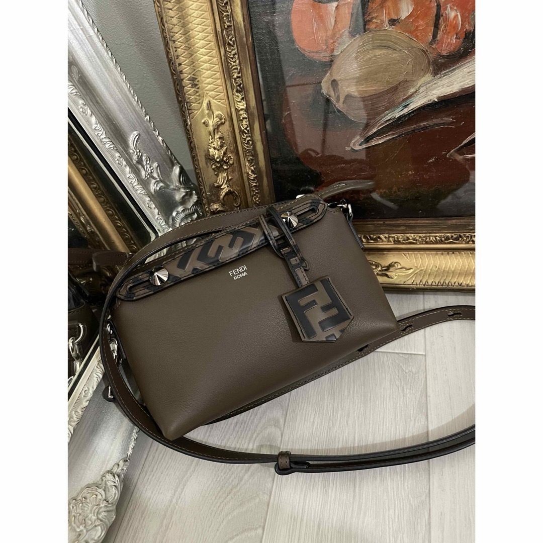 FENDI   BY THE  WAY トートバッグ　2WAYモデルFENDI美品