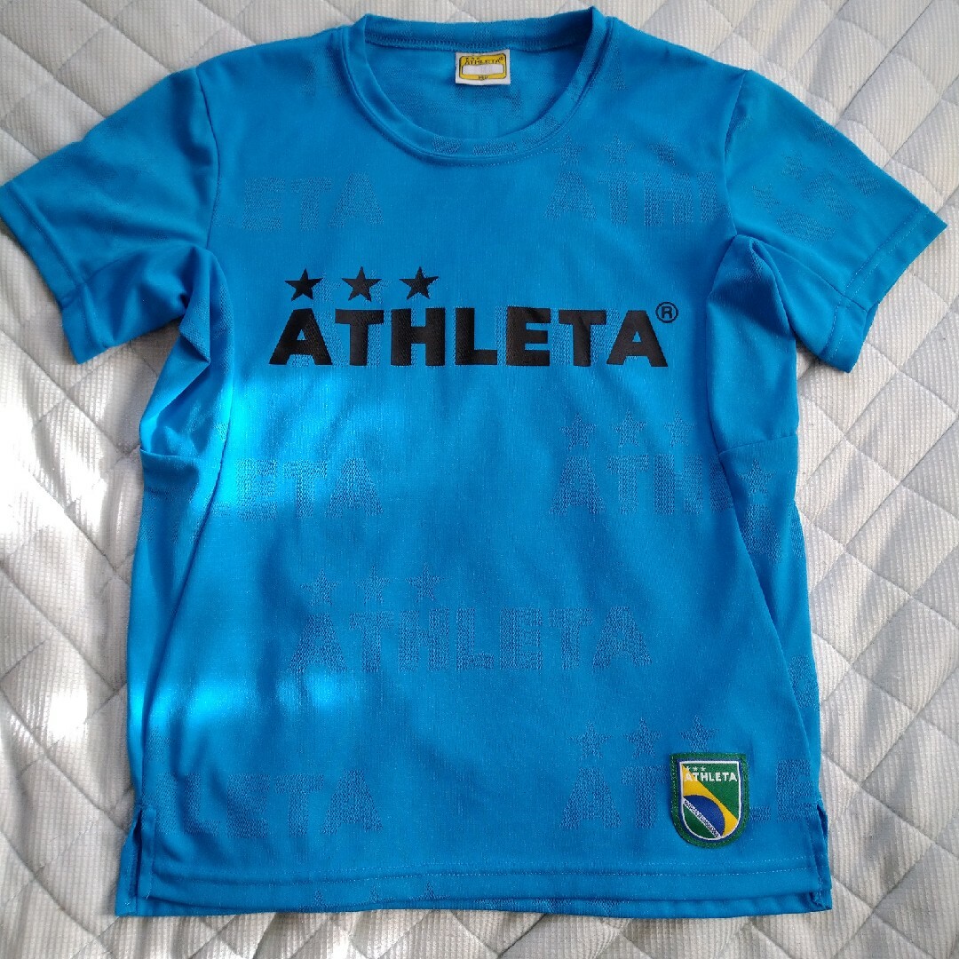 ATHLETA(アスレタ)のATHLETA 140 美品 キッズ/ベビー/マタニティのキッズ服男の子用(90cm~)(Tシャツ/カットソー)の商品写真