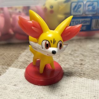 フルタセイカ(フルタ製菓)のポケットモンスター　チョコエッグ　フォッコ　フィギュア(ゲームキャラクター)