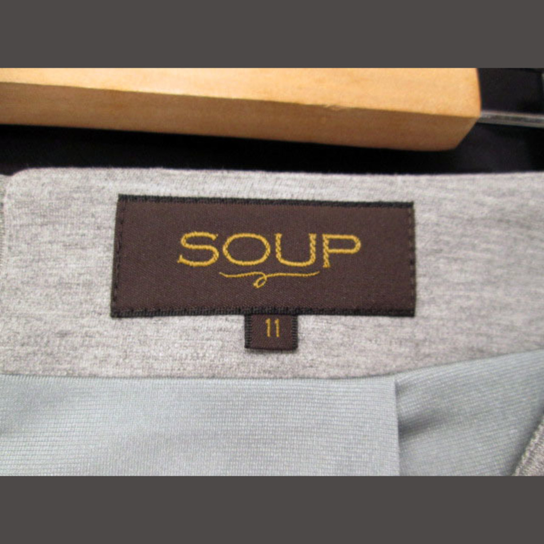 SOUP(スープ)のスープ SOUP ポンチタイトスカート 11 グレー レディースのスカート(ひざ丈スカート)の商品写真