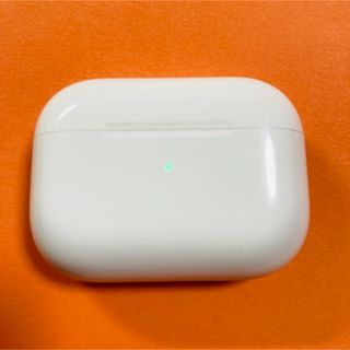 AirPods Pro エアーポッズプロ 本体　セット　イヤフォン＋充電ケース