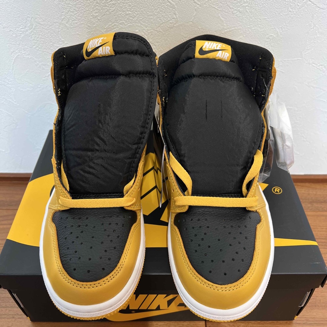 NIKE AIR JORDAN 1 HIGH OG "POLLEN"