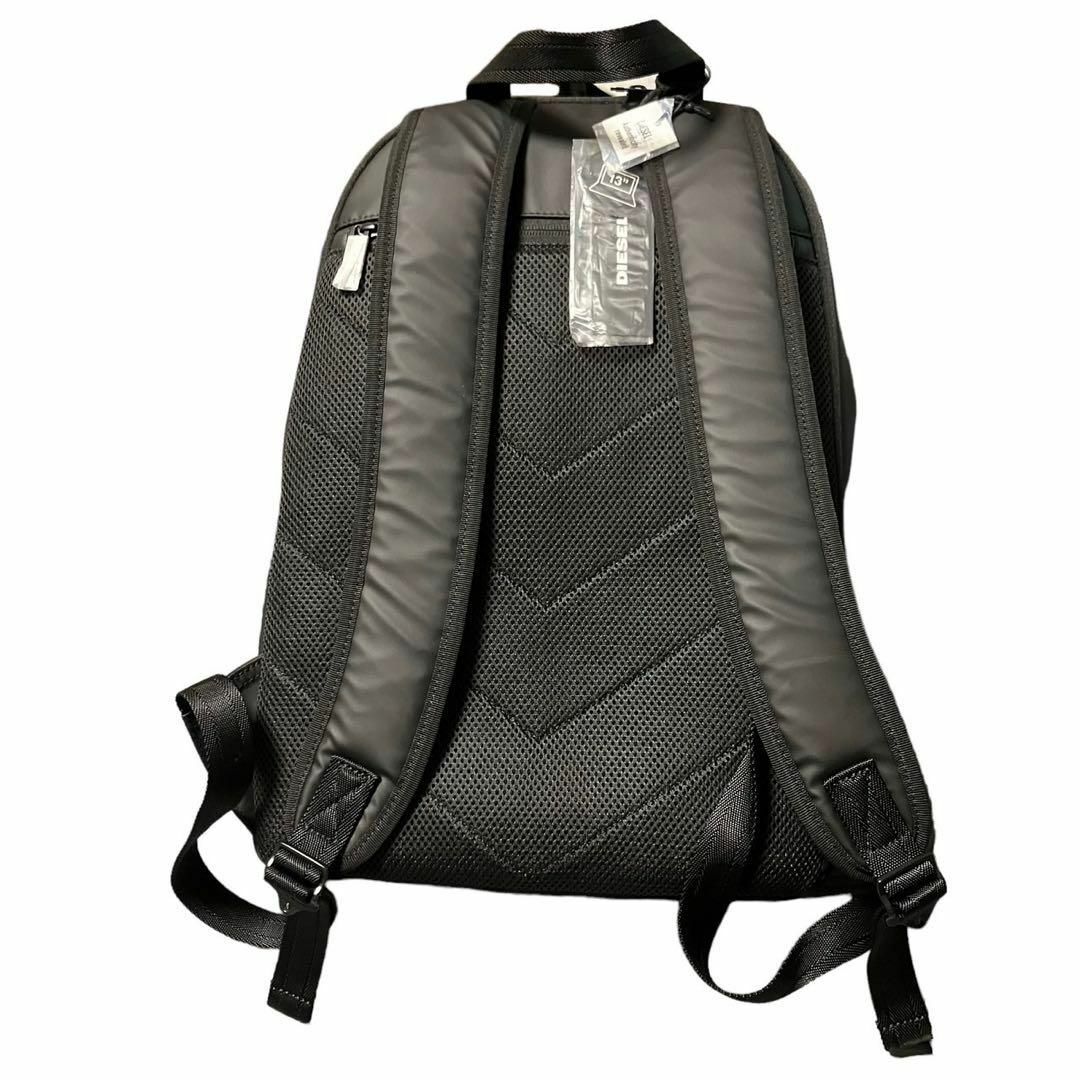 DIESEL(ディーゼル)の【新品】 DIESEL ディーゼル リュック X07343 黒 ブラック メンズのバッグ(バッグパック/リュック)の商品写真