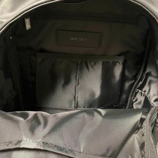 【新品】 DIESEL ディーゼル リュック X07350 黒 ブラック