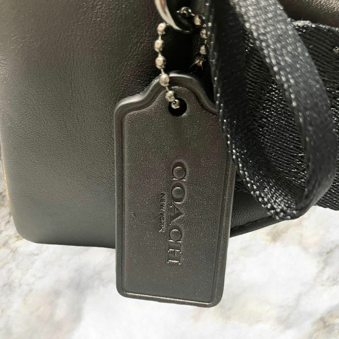 【新品】COACH コーチ シグネチャー ボディバッグ ショルダーバッグ