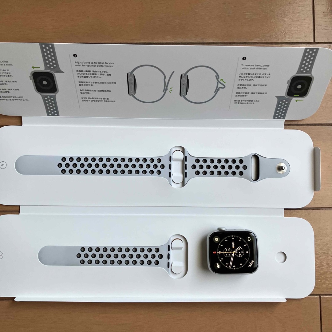 バッテリー100% Apple Watch SE GPSモデル 44mm