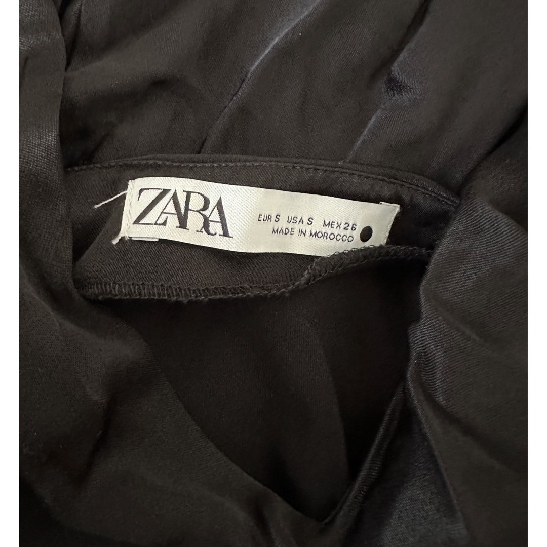 ZARA(ザラ)のZARA サテンワンピース レディースのワンピース(ロングワンピース/マキシワンピース)の商品写真