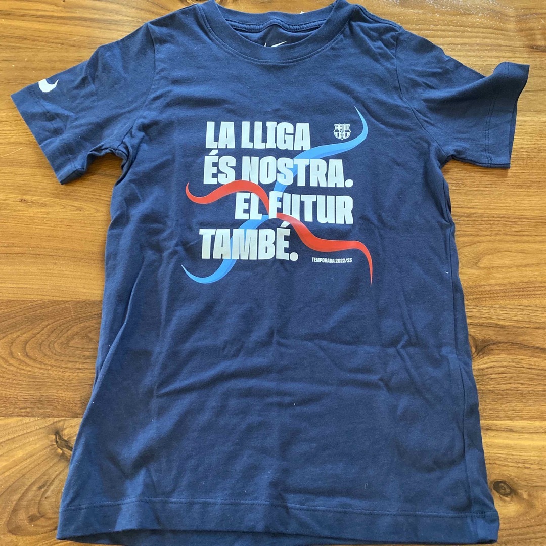 FCバルセロナ　2023年優勝記念Tシャツ　ジュニアSサイズ