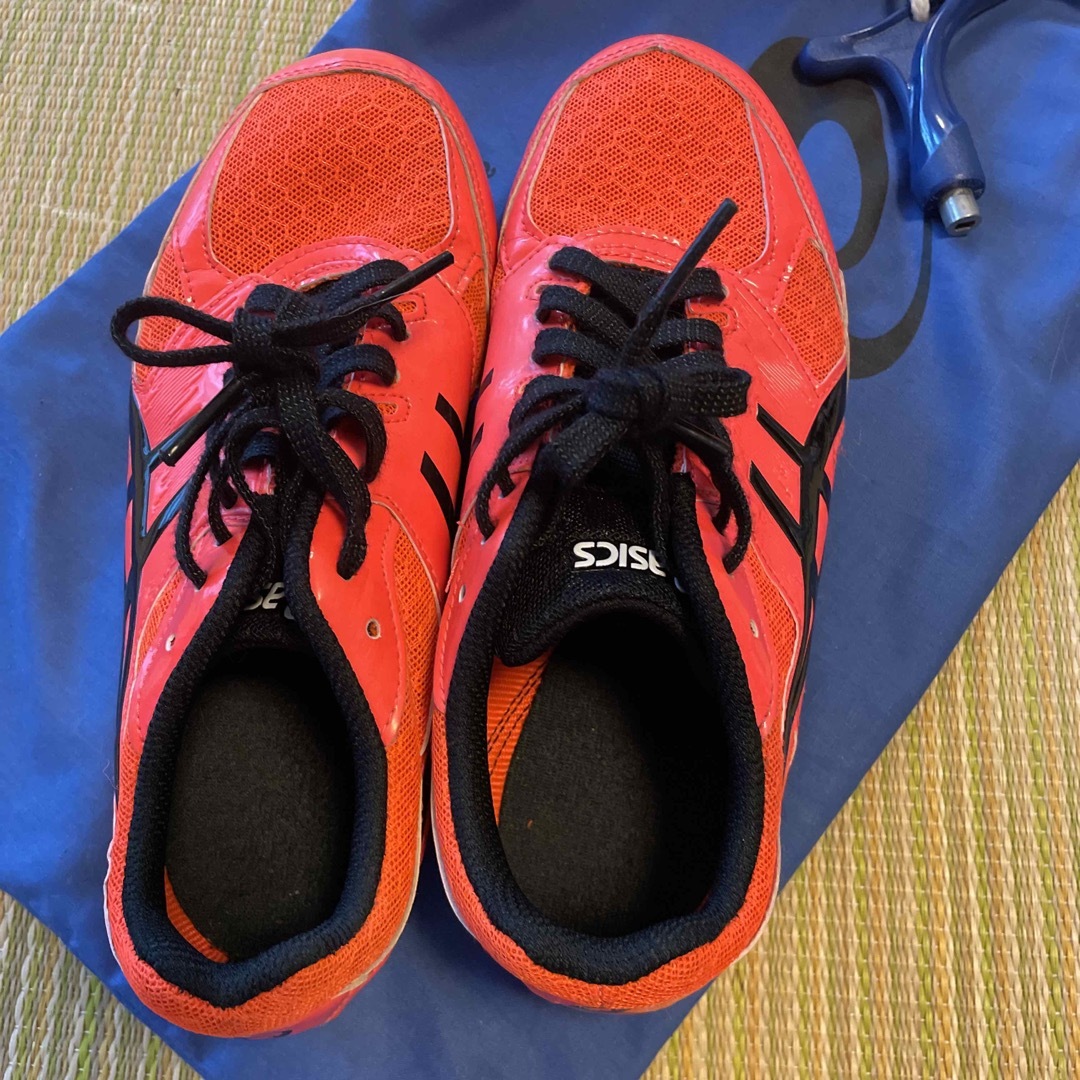 asics(アシックス)のアシックス　陸上スパイク23㌢ スポーツ/アウトドアのスポーツ/アウトドア その他(陸上競技)の商品写真