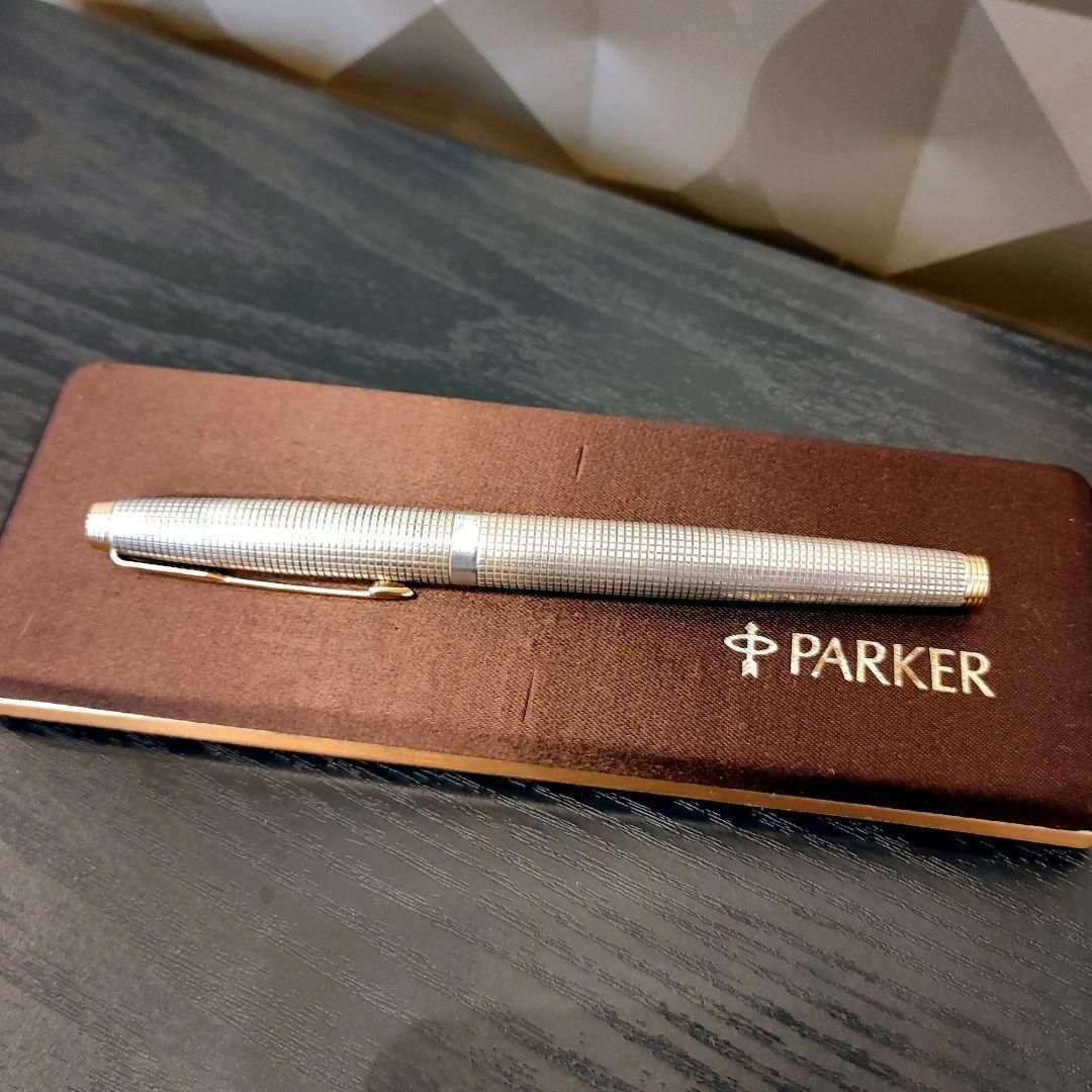 Parker(パーカー)の匿名配送 パーカー 万年筆 75 シズレ スターリングシルバー 金 XF USA インテリア/住まい/日用品の文房具(ペン/マーカー)の商品写真