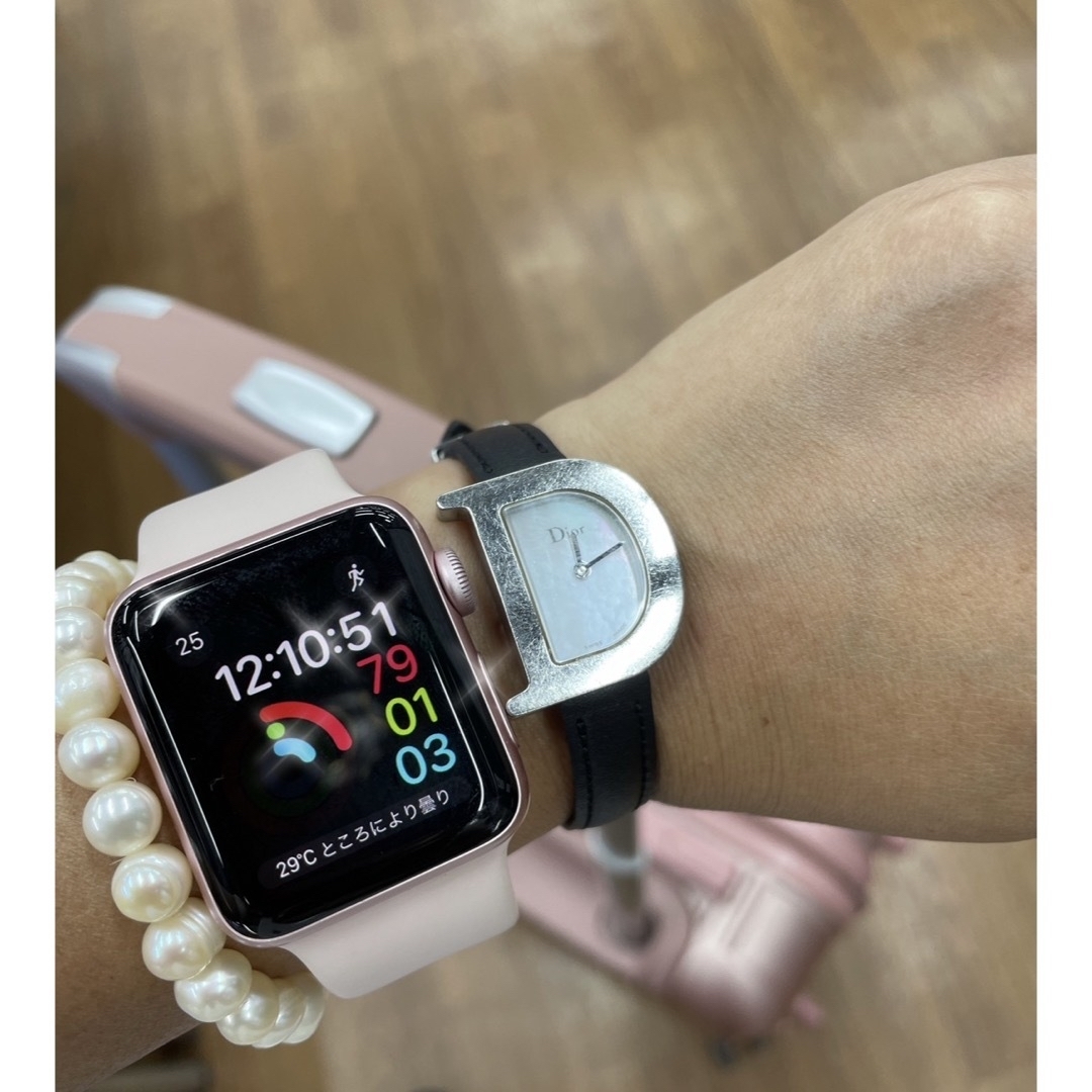 スマホ/家電/カメラレア【即納】ローズゴールド シリーズ2  アップルウォッチ Applewatch