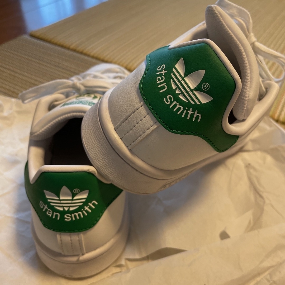 STANSMITH（adidas）(スタンスミス)のスタンスミスJ 23.5㌢ キッズ/ベビー/マタニティのキッズ靴/シューズ(15cm~)(スニーカー)の商品写真